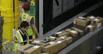 Copertina di Amazon, 100mila nuove assunzioni in Usa e Canada. Paga vicina al salario minimo