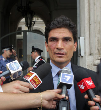 Zingaretti “promuove” l’avvocato del Pd al centro regionale per gli studi giuridici Jemolo. Interrogazione della Lega: “E’ incompatibile”