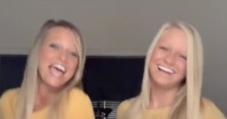 Copertina di Mamma e figlia o sorelle gemelle? Il video che sta facendo impazzire TikTok