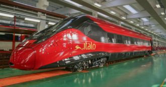 Copertina di Italo sospende la maggior parte dei treni: “Domanda diminuita di oltre il 90%”. In cassa integrazione i 1.300 dipendenti