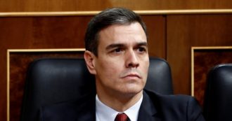 Copertina di Inneggiare a Franco ora è reato