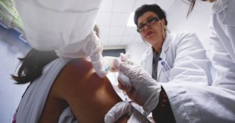 Copertina di La roulette dell’antinfluenzale: “Serve”. “No, abbassa le difese”