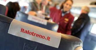 Copertina di Non ha il green pass ma si rifiuta di scendere dal treno bloccando la circolazione: donna denunciata per interruzione pubblico servizio