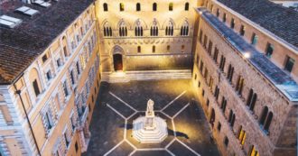 Copertina di Mps, il Tesoro piazzista spacca i giallorosa