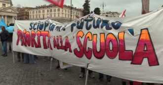 Copertina di Scuola, a Roma la manifestazione con studenti e genitori: “Precari senza incarico e classi pollaio, serve altro per rispettare le norme anti-Covid”