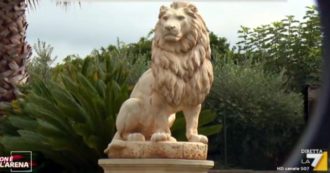 Copertina di Omicidio Willy, villa con statue di leoni e auto di lusso: la casa del padre dei fratelli Bianchi che percepiva il reddito di cittadinanza