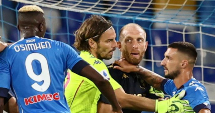 Nessun rinvio: il calcio fa finta di non vedere e va avanti