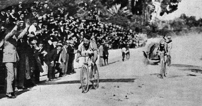 Giro d’Italia, prima del Covid: un secolo fa la pandemia di Spagnola e la corsa vinta da Girardengo dopo aver sconfitto la malattia