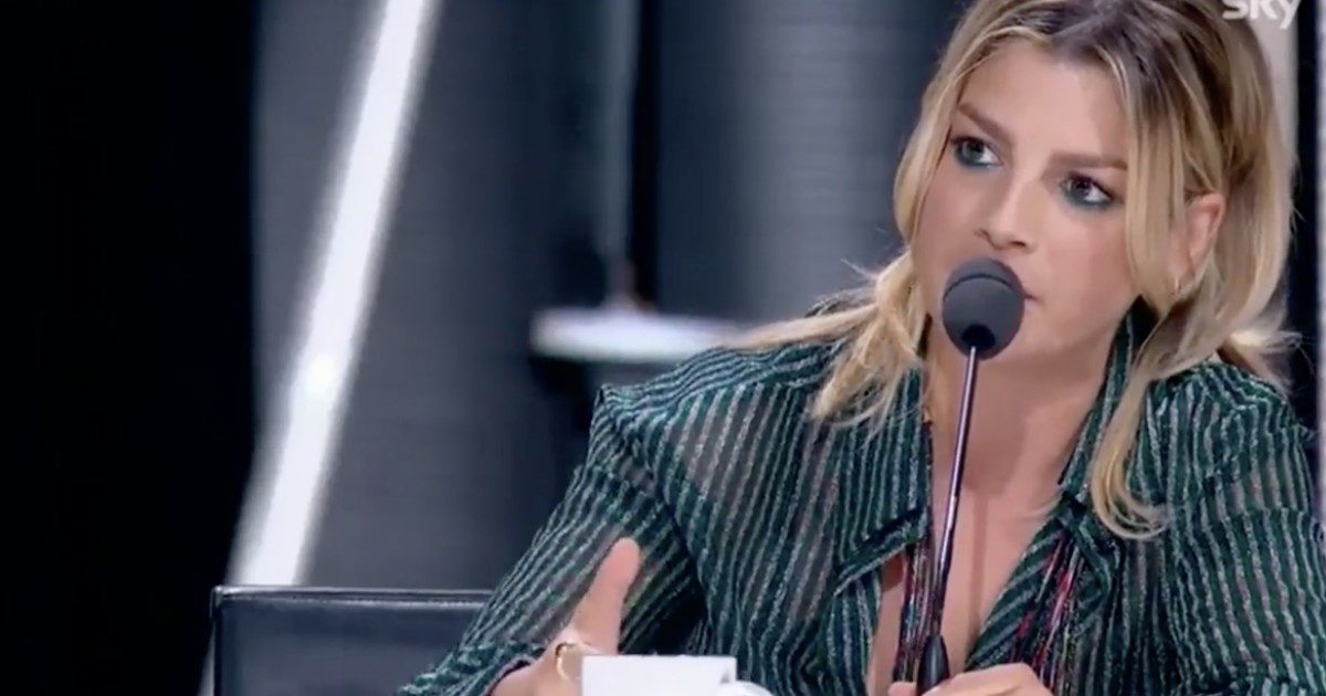 X Factor 2020, la finale. Emma Marrone: “Contro Blue Phelix frasi omofobe vomitevoli”