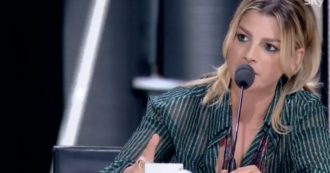 Copertina di X Factor 2020, Emma furiosa e commossa: il “cazziatone” al rapper che sbadiglia (ma anche le lacrime)