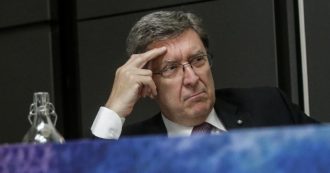 Copertina di “Dopo il virus saremo più cattivi, impauriti e forse meno liberi”