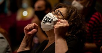 Copertina di Atene, l’Alba non è dorata ma nera come il crimine