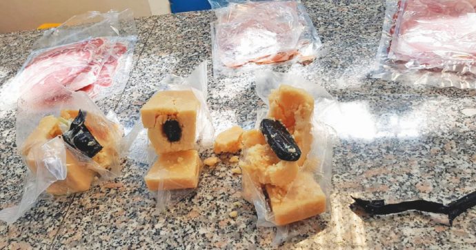 Droni e palloni, così i boss portano i telefonini in cella