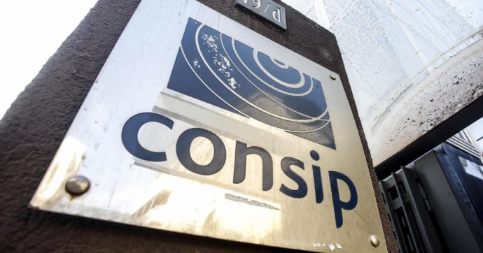 Babbo Renzi, come scompare la notizia