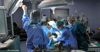 Copertina di Esami e interventi: le altre vittime del  virus