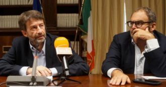 Copertina di La (cattiva) politica dà ordini e mette il bavaglio alla scienza