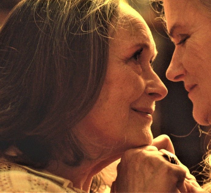 Due di Filippo Meneghetti, il film sull’amore lesbico nella terza età che lascia senza fiato. Il trailer in esclusiva