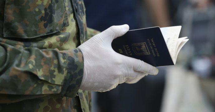 Cipro, cittadinanza in cambio di investimenti: dopo gli scandali finisce l’era dei “passaporti d’oro”