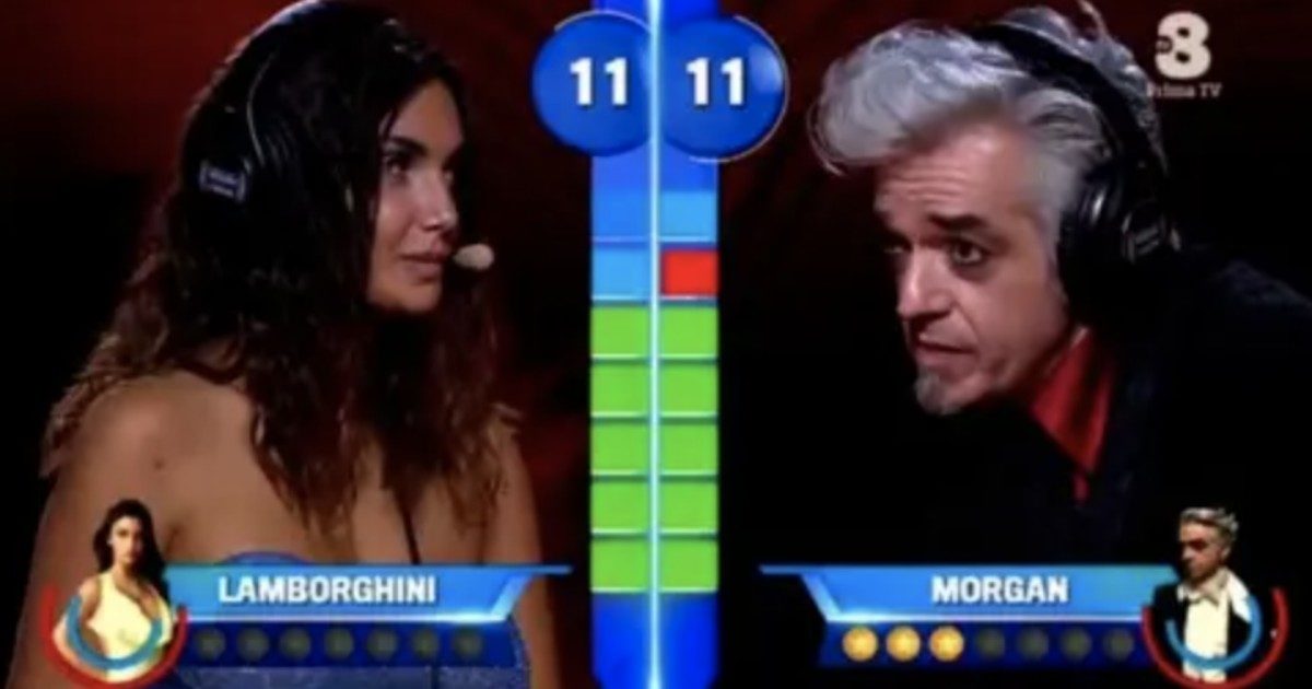 Arriva Morgan a Name That Tune: sbaglia Fabrizio De André ma vince. “Scusa Lamborghini, non sono proprio rincoglionito”