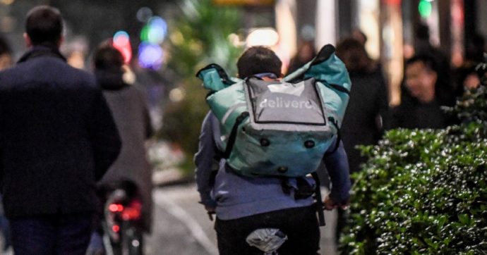 Ricatto sul ccnl Riders: “non firmi? niente consegne”