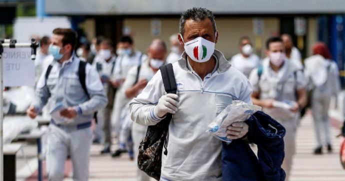 Rivogliono licenziare per colpire poi i salari