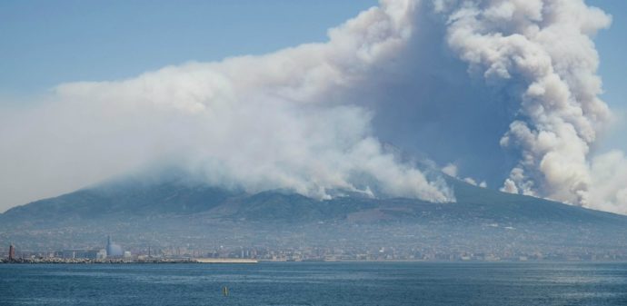 Campania, chiusi tre ristoranti: non hanno rispettato le regole anti Covid sui ricevimenti per comunioni e battesimi