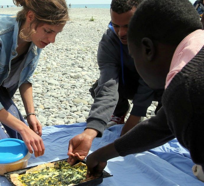 “Dove finisce l’Italia”, da Ventimiglia a Lampedusa: così le storie raccolte da Niccolò Zancan trasformano i confini in ponti