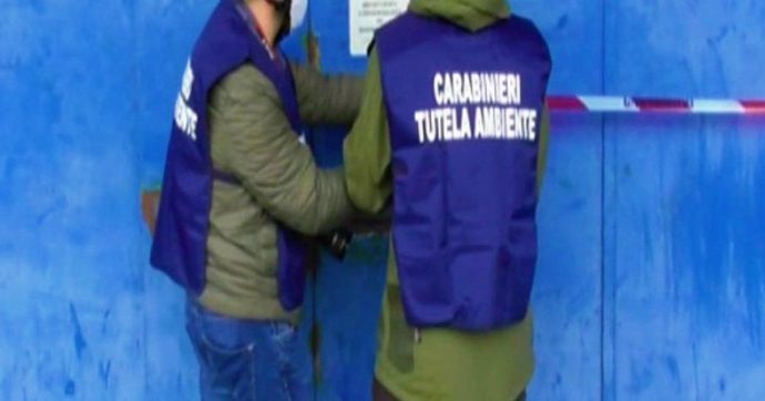 Discariche abusive, traffico di rifiuti e roghi: operazione dei carabinieri in quattro regioni del Nord