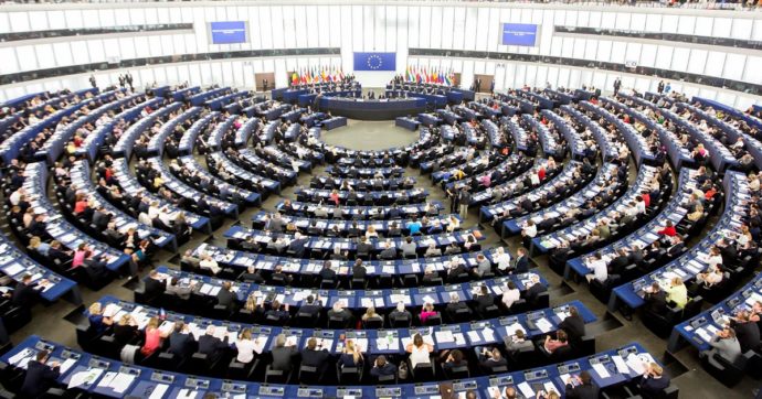 Breve guida: ecco perché si parla (da mesi) del nulla