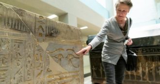 Copertina di Danneggiate 70 opere d’arte. È la ‘vendetta’ dei complottisti