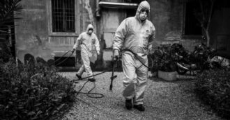 Copertina di “Il giro del palazzo”, il primo lockdown nella narrazione fotografica e audiovisiva di Alessandro Montanari: “Niente sarà più come prima”