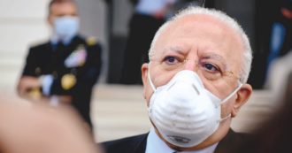 Copertina di E ora De Luca usa piazza e incidenti per avere più soldi