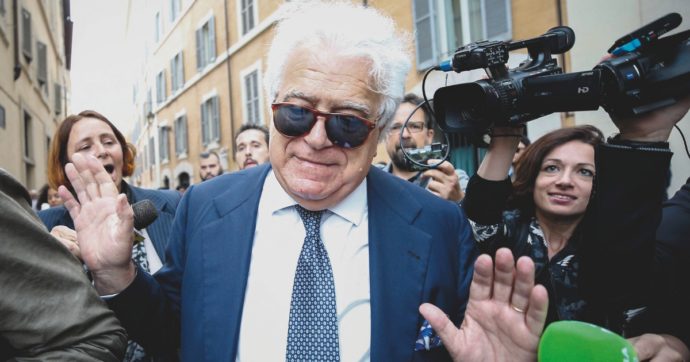 Copertina di Consip, Verdini interrogato dai magistrati: “Mai pressioni sull’ex manager Marroni”