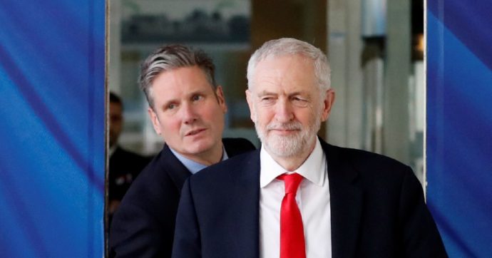 Copertina di Antisemitismo, il Labour sospende l’ex leader Corbyn