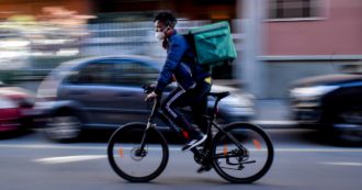 Copertina di Tra rider e beni confiscati, il pianeta Terra in un momento qualunque di un’annata sofferta