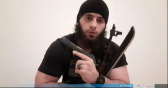 Copertina di Isis ha rivendicato l’attentato di Vienna: “E’ un nostro soldato”. Il terrorista ucciso era un 20enne noto ai servizi. “Nessun indizio su altri autori”. Sono 4 le vittime, 22 feriti – DIRETTA