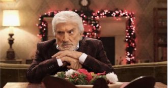 Copertina di Gigi Proietti, l’ultimo regalo prima di morire: il film “Io sono Babbo Natale”. Ecco quando uscirà al cinema