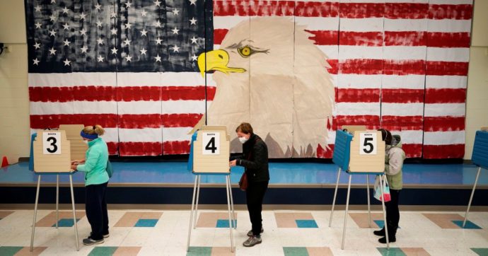 Repubblicani e Democratici si contano i voti