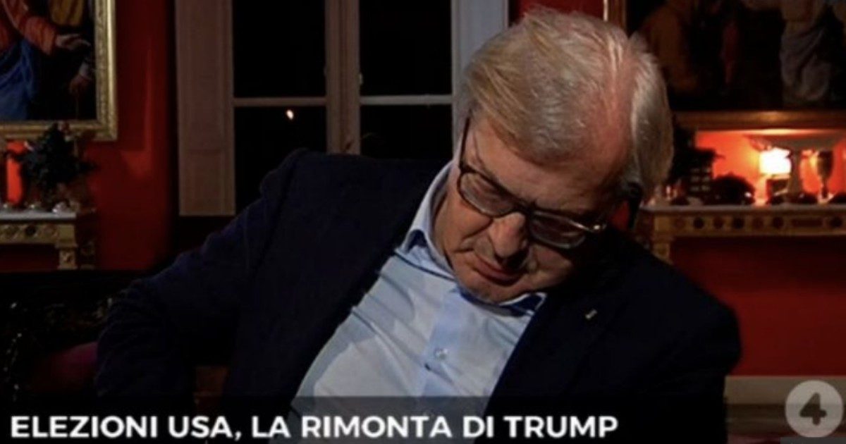 Vittorio Sgarbi si addormenta durante il dibattito Trump-Biden. Porro lo chiama ma senza successo: “E’ andato”