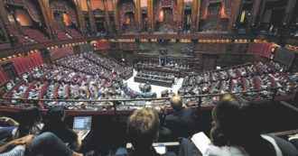 Copertina di Vitalizi, Alemanno e Jervolino  ora si aggiudicano un aumento