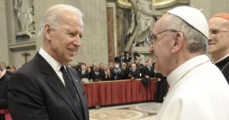 Copertina di La Chiesa cattolica non nasconde la soddisfazione: “Congratulazioni a Biden e a Kamala Harris, prima donna vicepresidente”