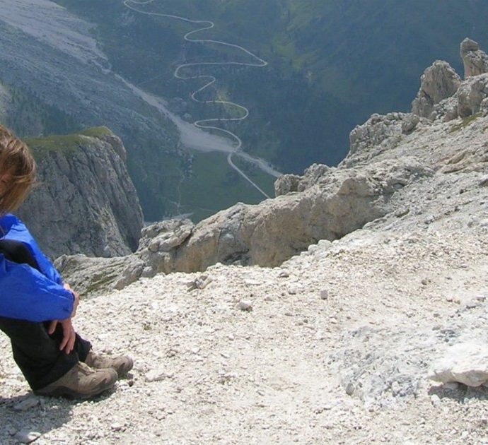 Cade nel vuoto per oltre 200 metri: la 32enne Federica, medico di base, muore durante una scalata