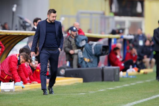 Le mani della mafia foggiana sul calcio: “Quel giocatore è scarso ma va in ritiro”