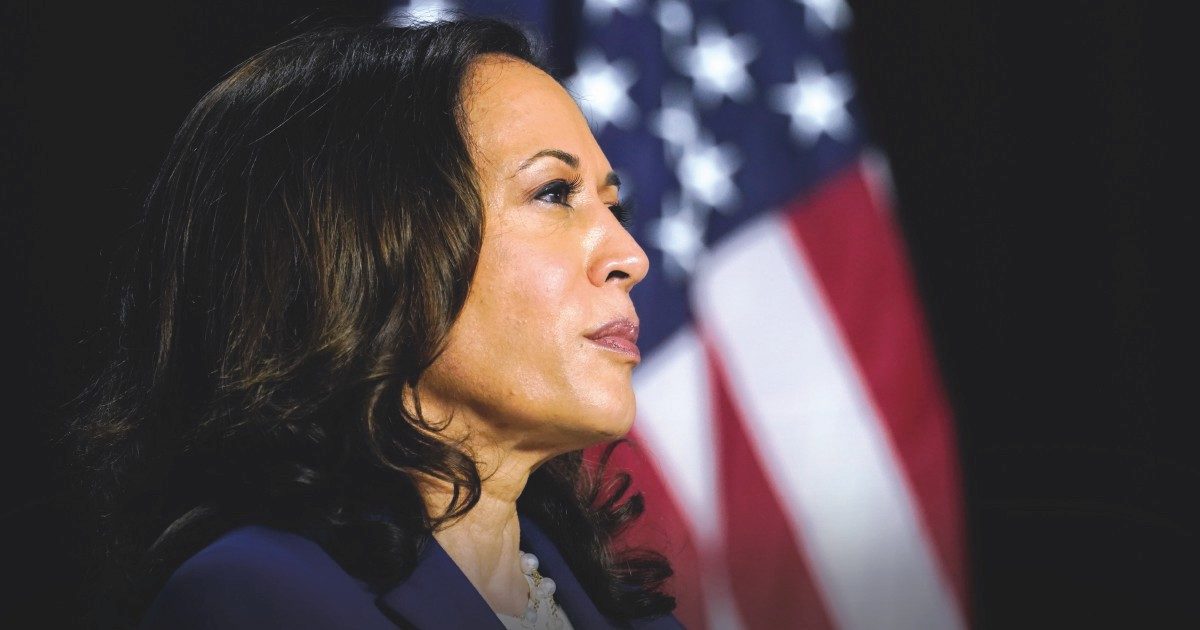 Kamala Harris in copertina su Vogue e il “pasticcio della sbiaditura”: ecco cosa è successo e perché fa discutere