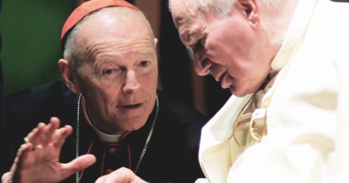 “McCarrick mentì a Giovanni Paolo II. Poi solo omertà”