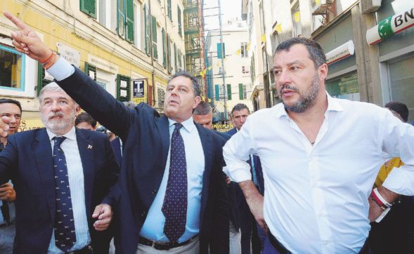 Copertina di Dopo il crollo, l’ex Ad offrì aiuto su Carige. Toti: “Parlo alla  Lega”