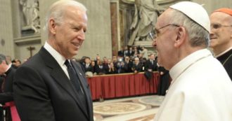 Copertina di Vaticano, lo “schiaffo” di Papa Francesco a Trump: telefonata di congratulazioni a Biden