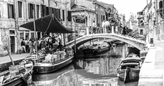 Copertina di Come si può dimenticare Venezia. Ritratto di una città magica