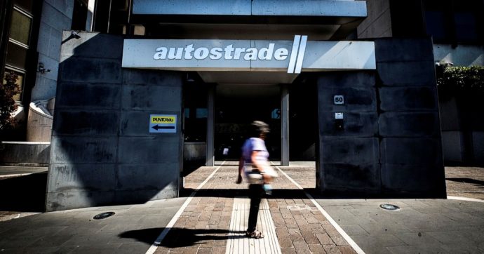 Donferri, cacciato, lavorava in nero col fornitore Aspi