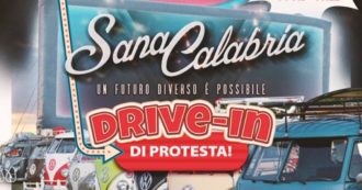 Copertina di Calabria, drive-in di protesta davanti alla Regione: “Siamo stanchi e abbiamo paura. Gino Strada è quello che ci serve”
